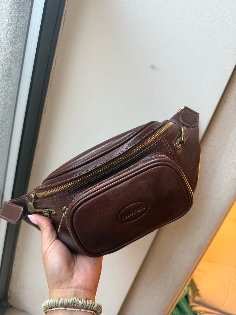Fantini leather sling (Made in Italy)